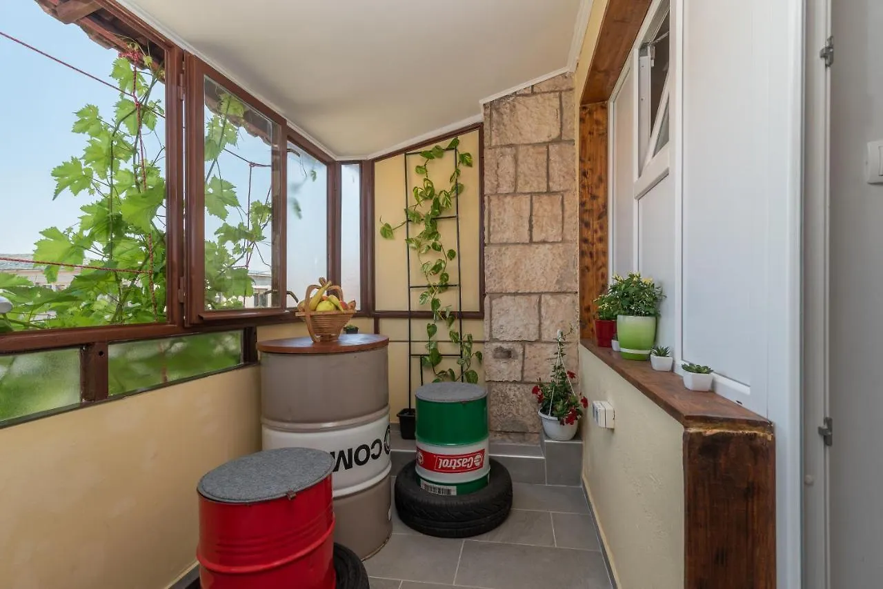 Apartment Studio Apartman Duje Trogir Croatia