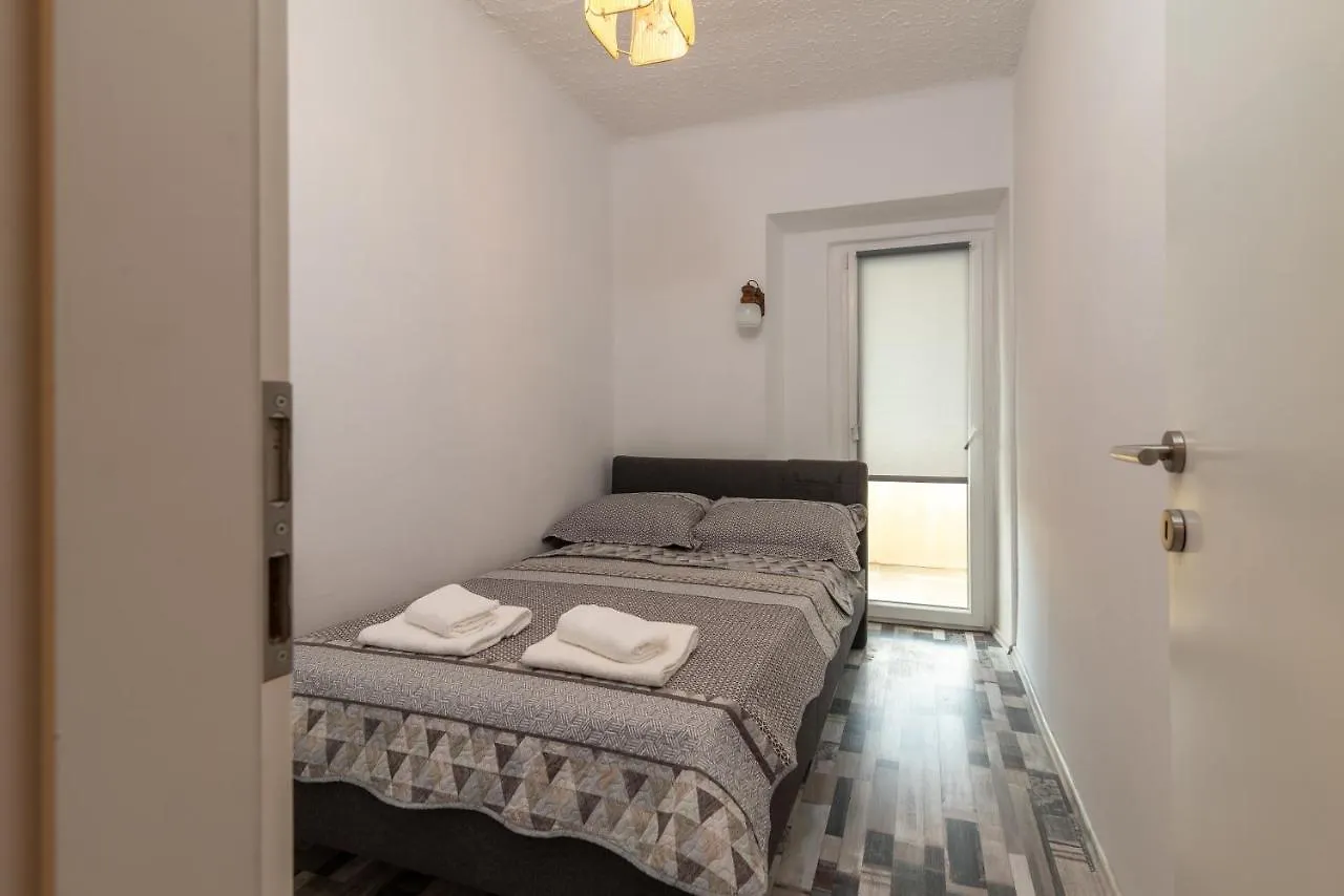 Studio Apartman Duje Trogir