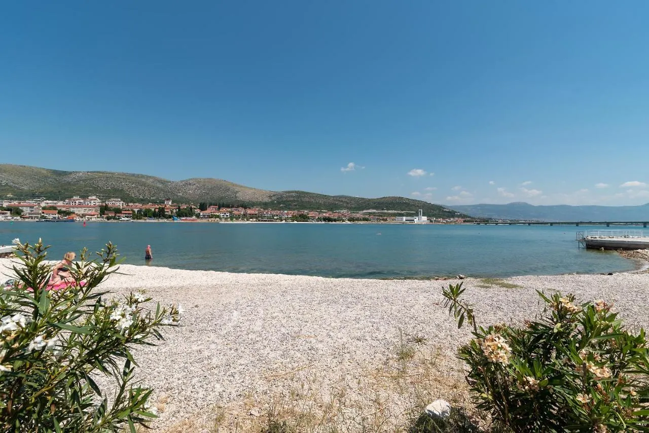 Studio Apartman Duje Trogir 0*,  Croatia